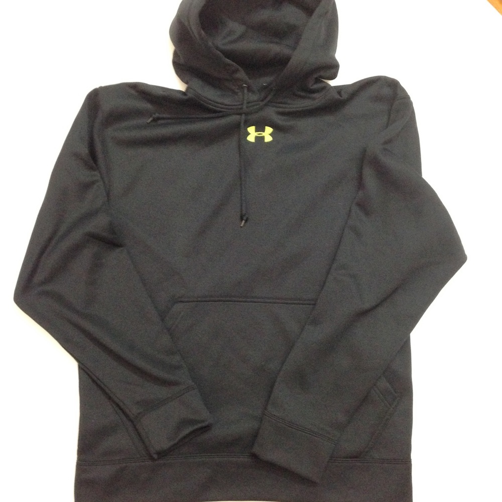 Under armour hoodie size small